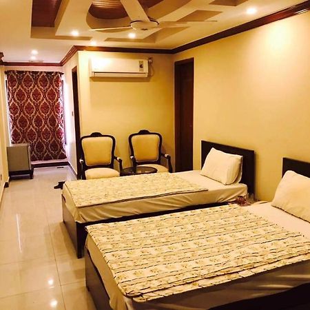 Pak Hotel 伊斯兰堡 外观 照片